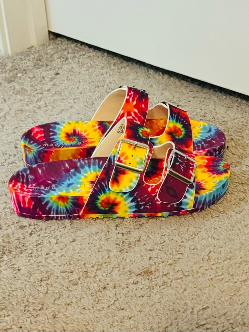 Cute Madden Girl size 7 multi color tie dye Teddy slip on buckle sandals new